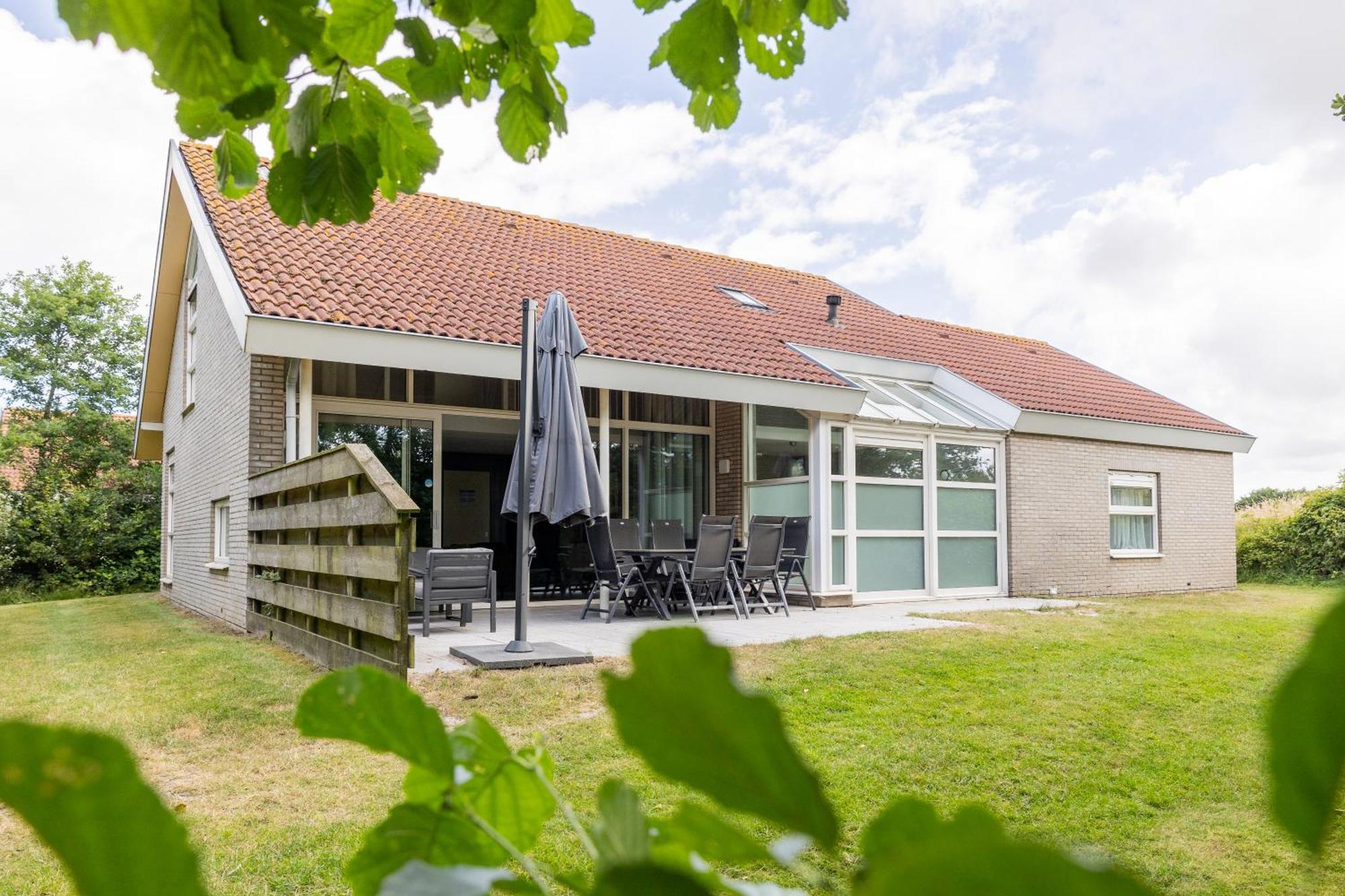Vakantiepark Klein Vaarwater Buren  Extérieur photo